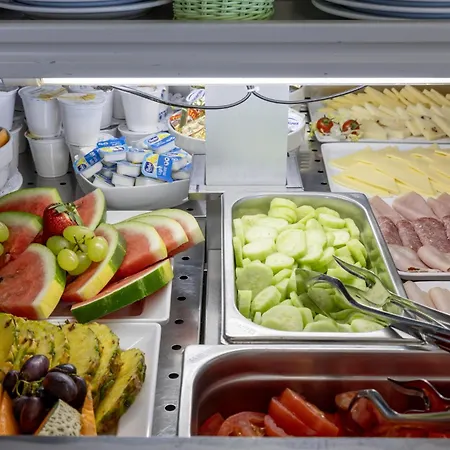 Monaco ホテル カオルレ