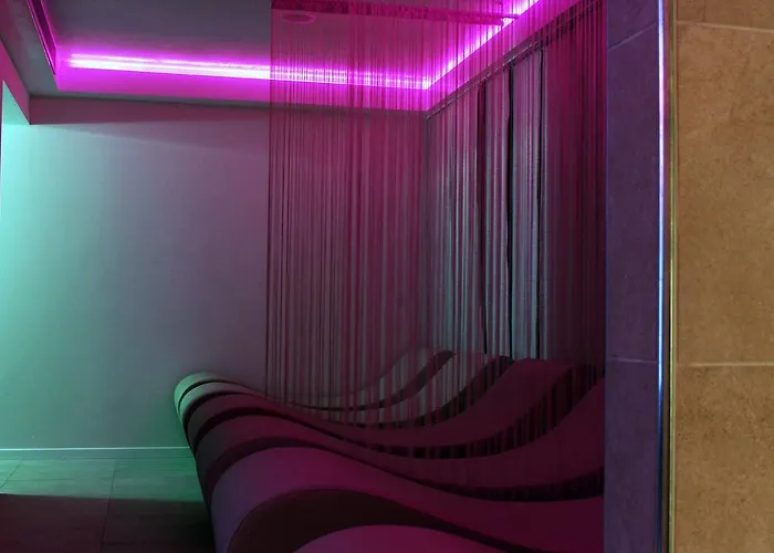 Ξενοδοχείο Monaco Καόρλε